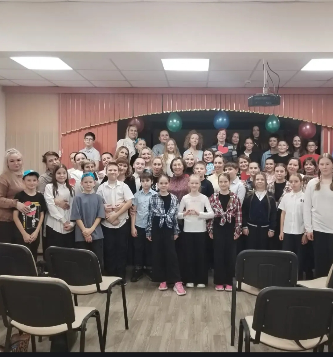 Концерт для любимых мам.